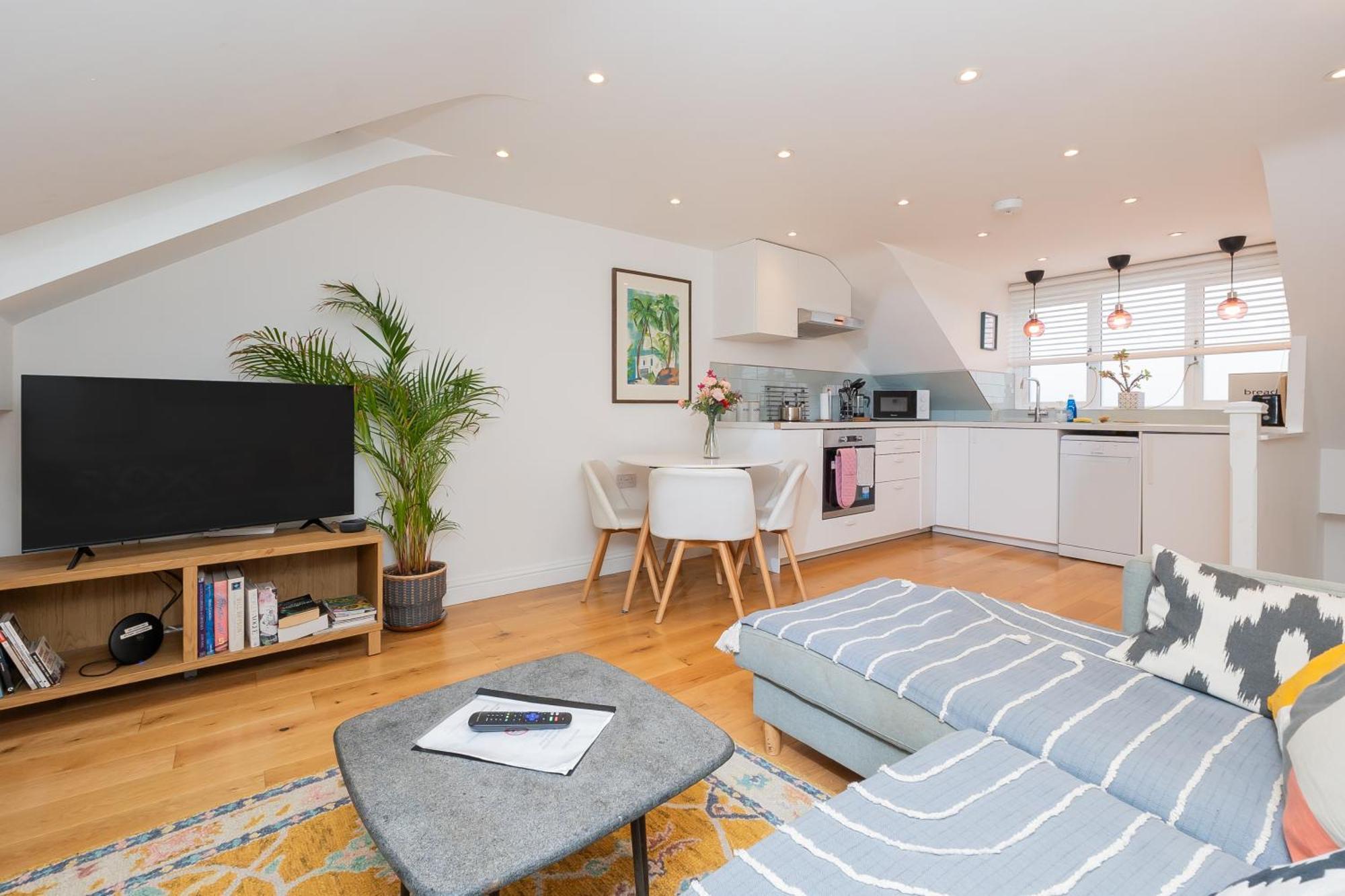 The Old Wire Factory - 2 Bed, Close To City Centre, Fast Wifi, Comfortable Home From Home Bristol Exteriér fotografie